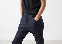 Load image into Gallery viewer, Balan Pant in Linen
